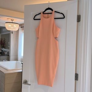 Elizabeth and James orange/peach dress.